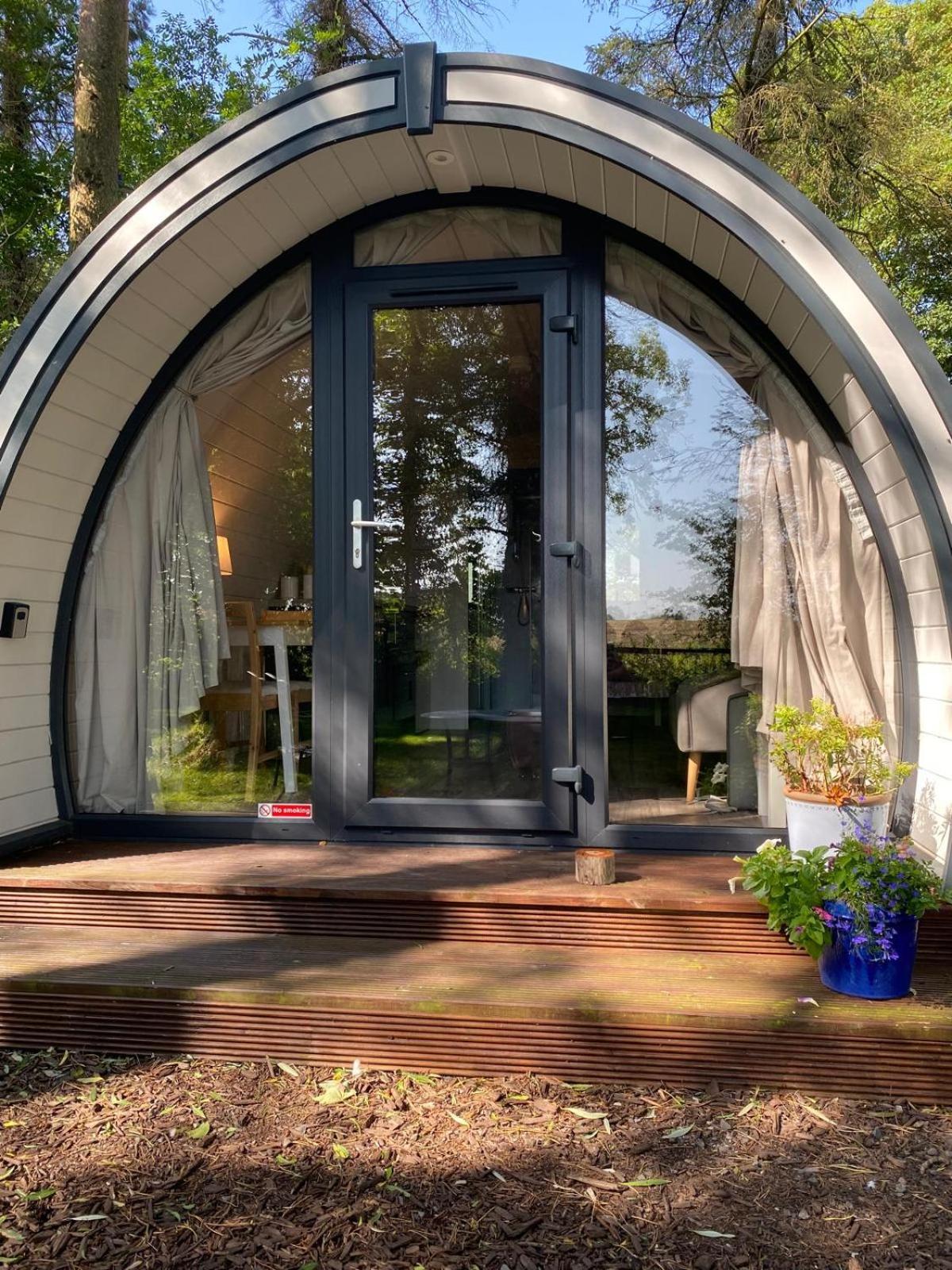 Kildare Countryside Pods Villa Екстериор снимка